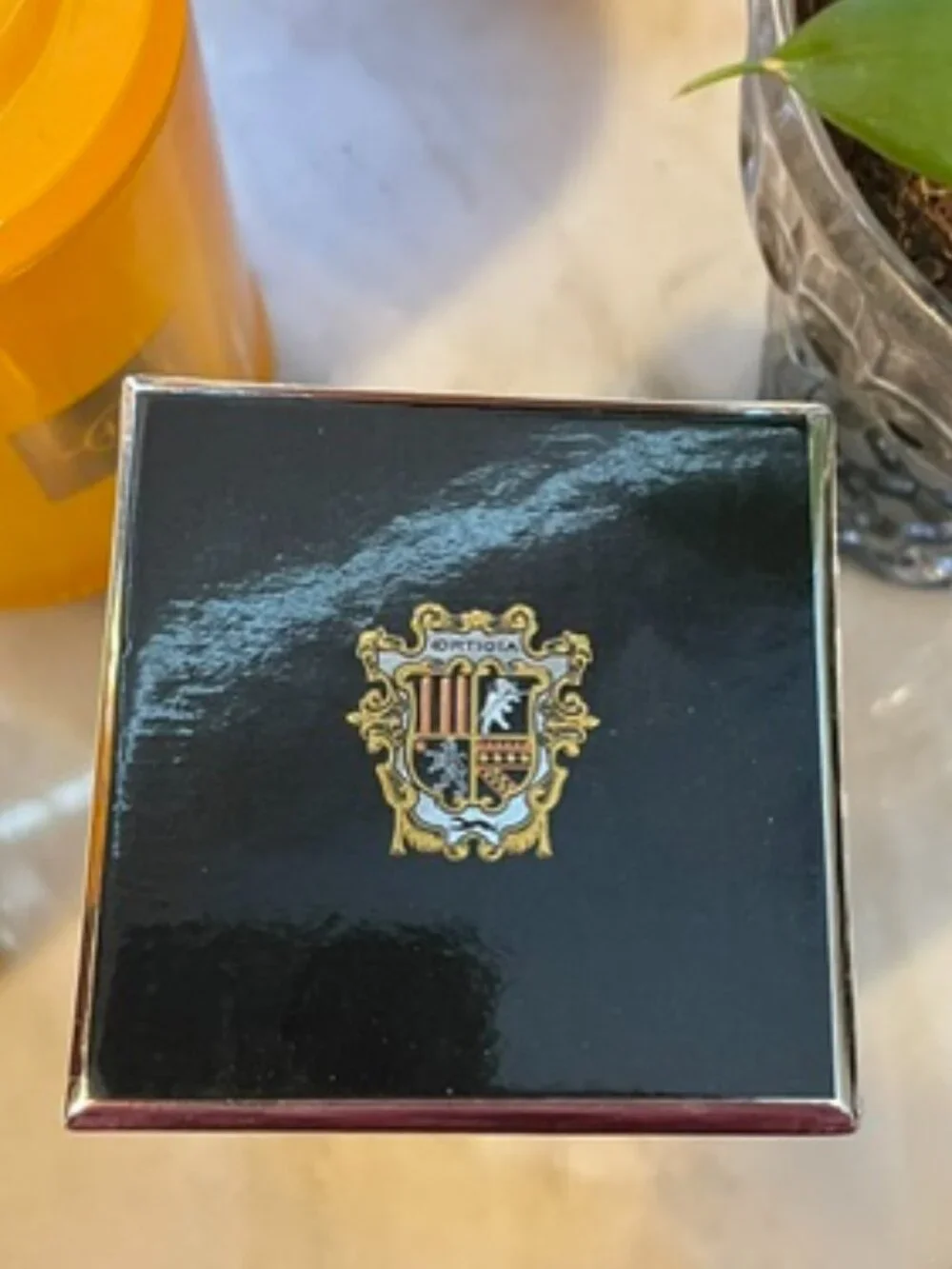 ORTIGIA Ambra Nera Large Candle 6 oz. NWT Gift Boxed